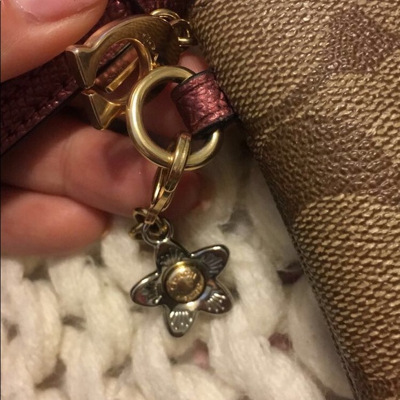 Coach small good condition - Picture 3 of 3